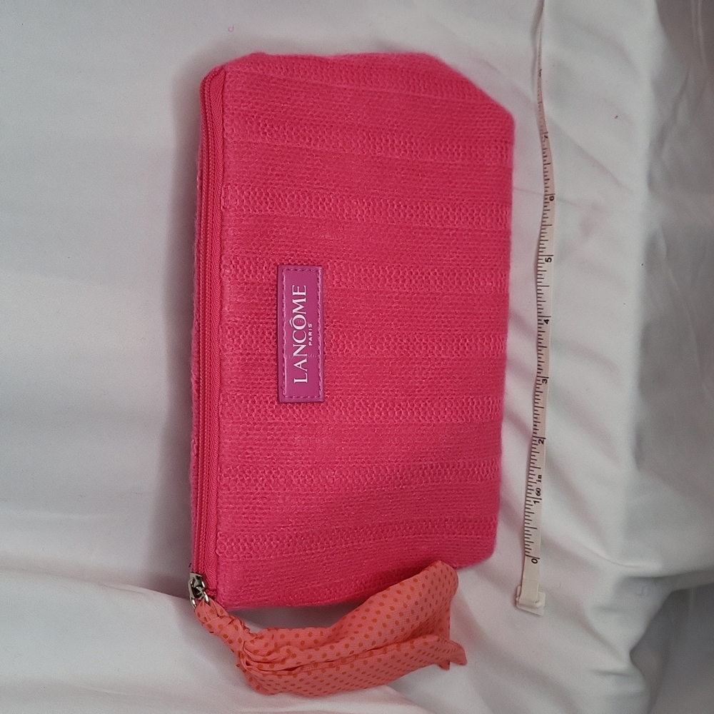 Lancome Paris Knit Hot pink Makeup bag Good cond Some spots inside